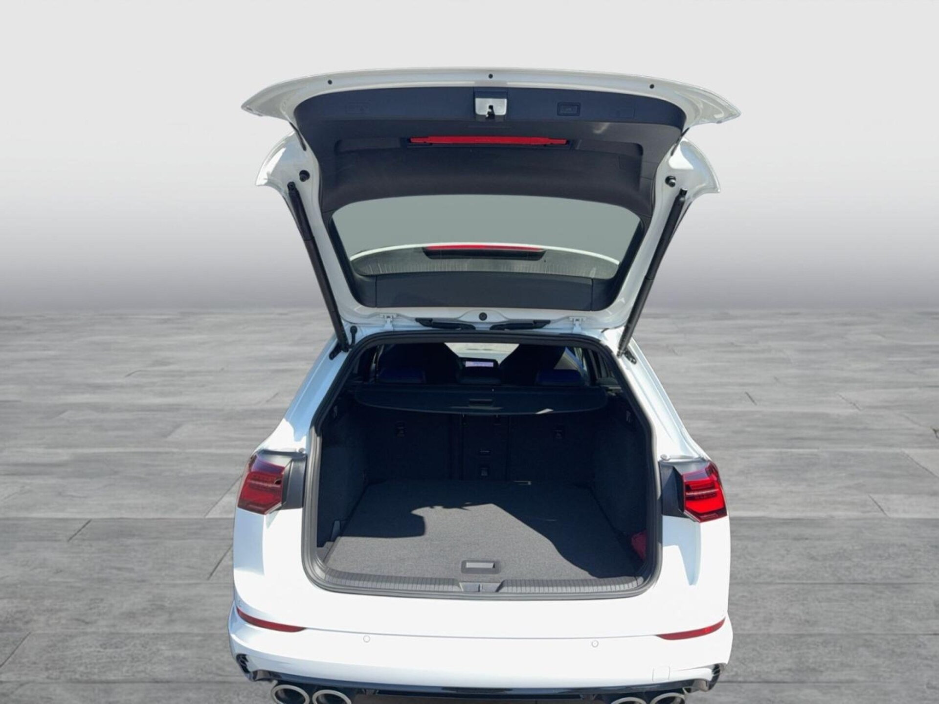 Volkswagen Golf Variant R