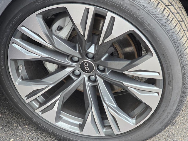 2026 Audi Q8 Premium Plus - Photo 31