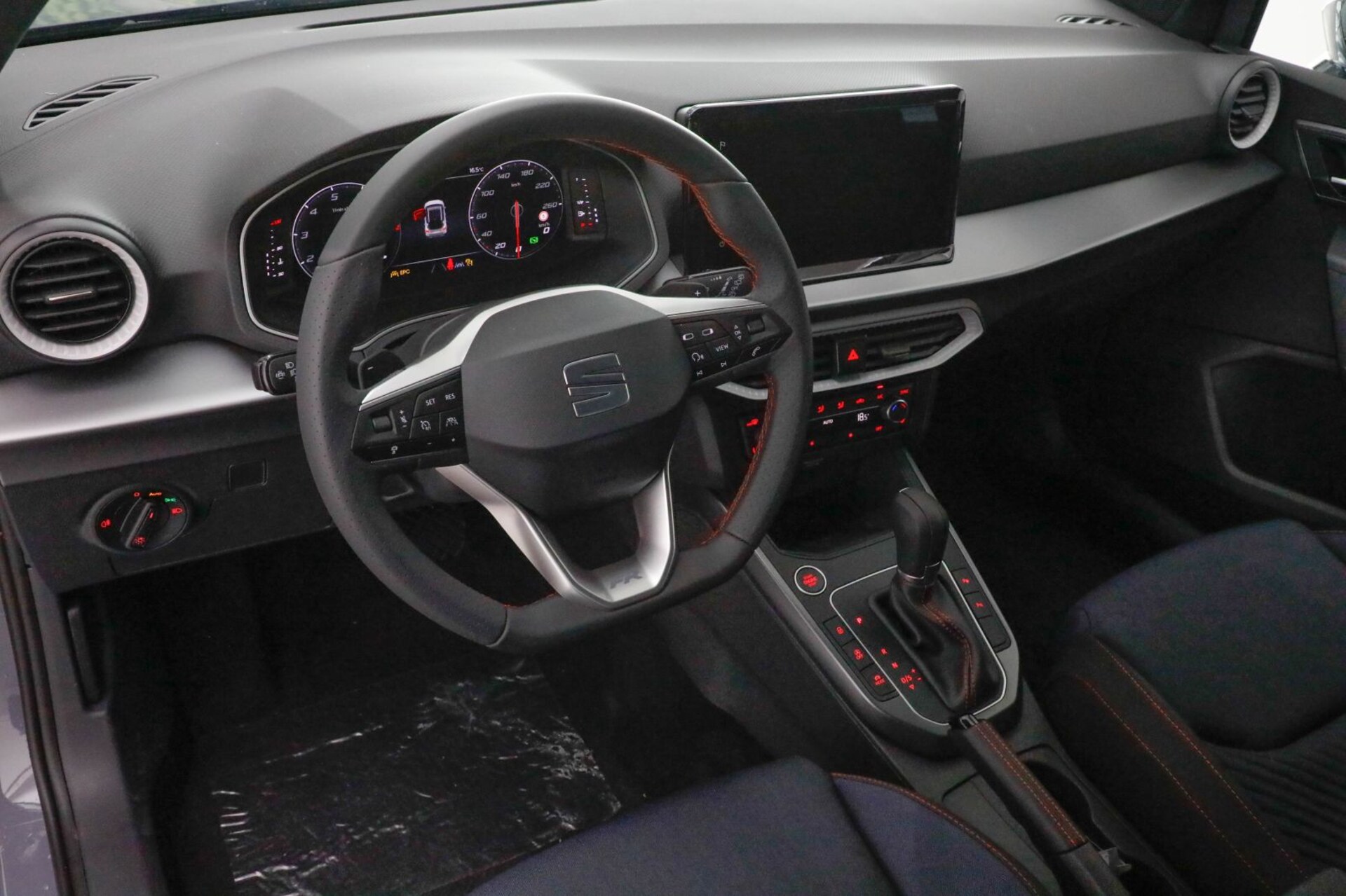 SEAT Arona FR