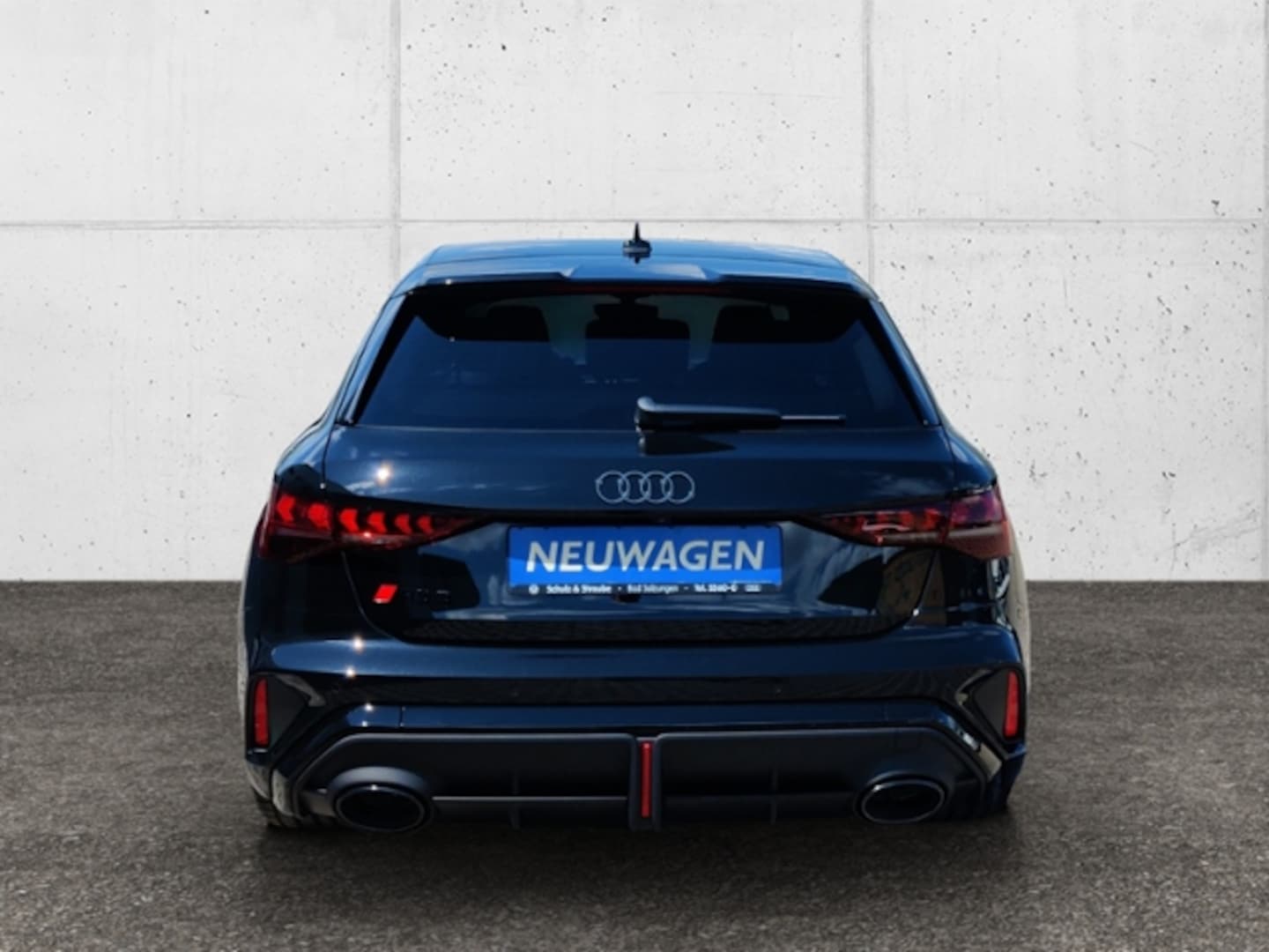 Bild über Audi RS 3 Sportback TFSI quattro 294 kW S tronic - für weitere Informationen kontaktieren Sie den Audi Partner