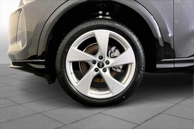 2025 Audi Q5 Premium Plus - Photo 12