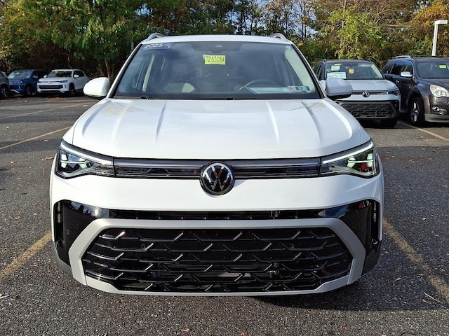 2025 Volkswagen Taos