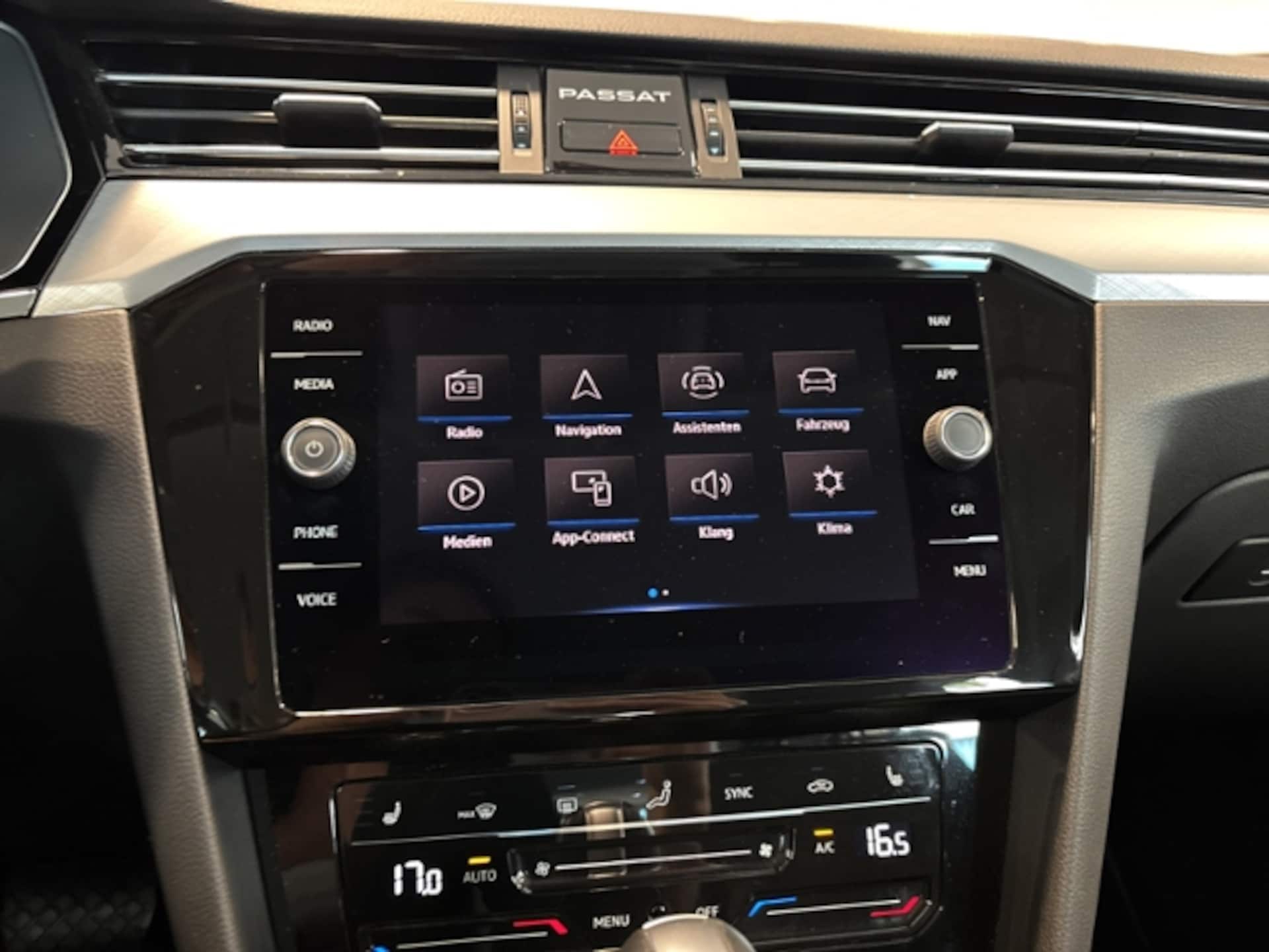 Volkswagen Passat Variant Business