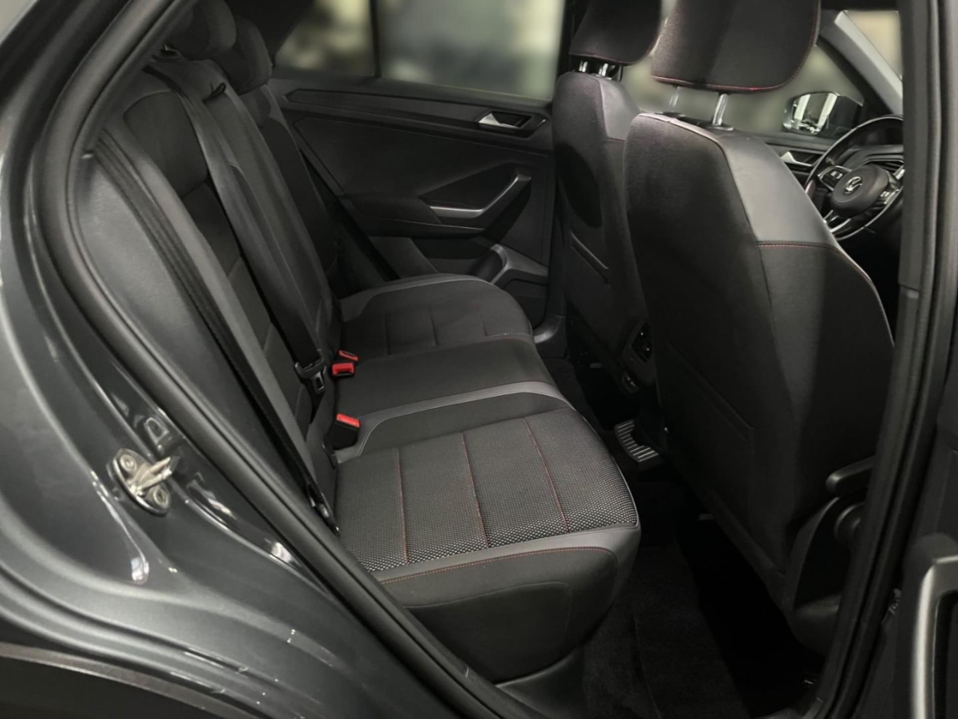 Volkswagen T-Roc Sport