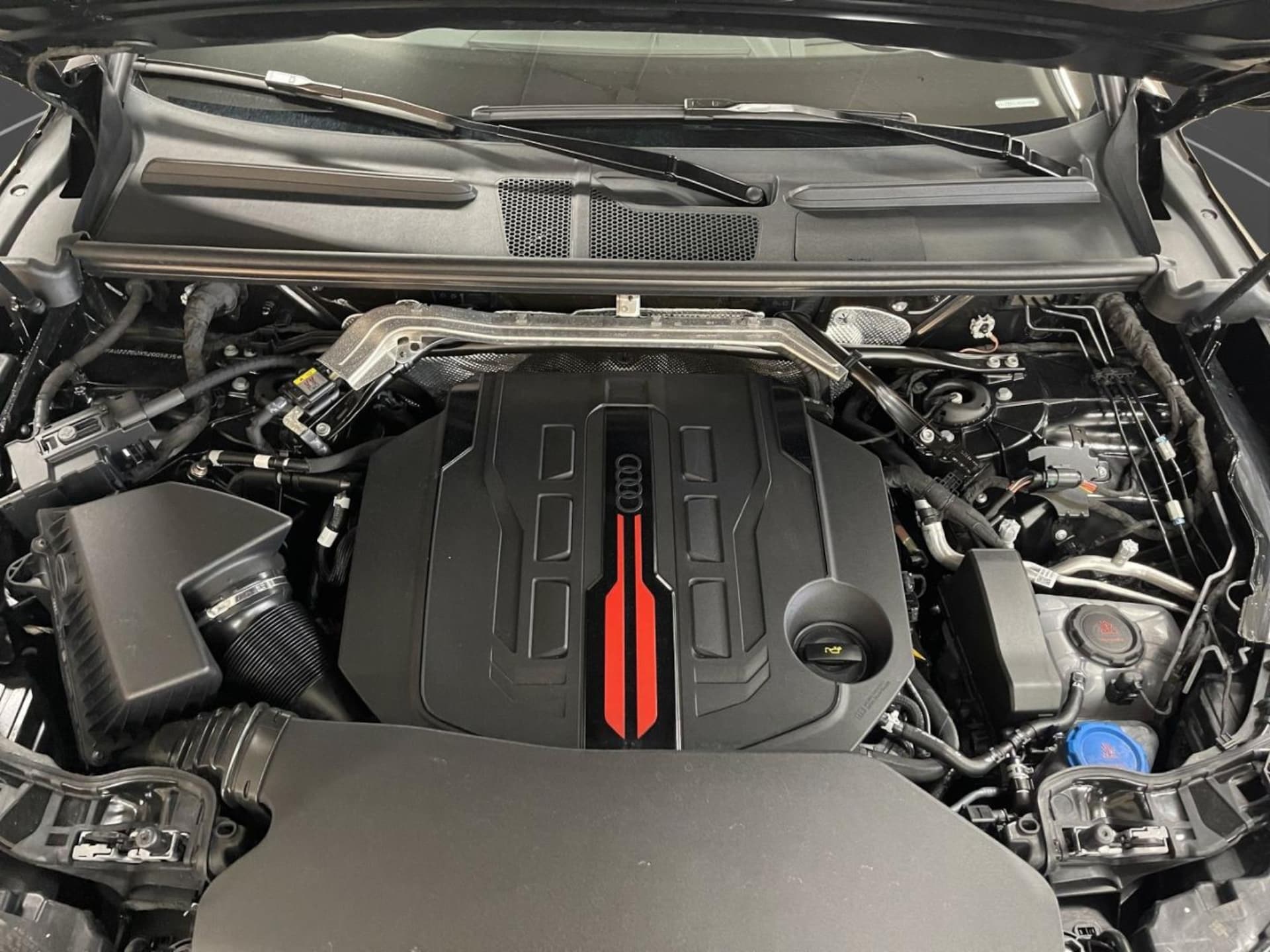 Audi SQ5 Sportback edition one