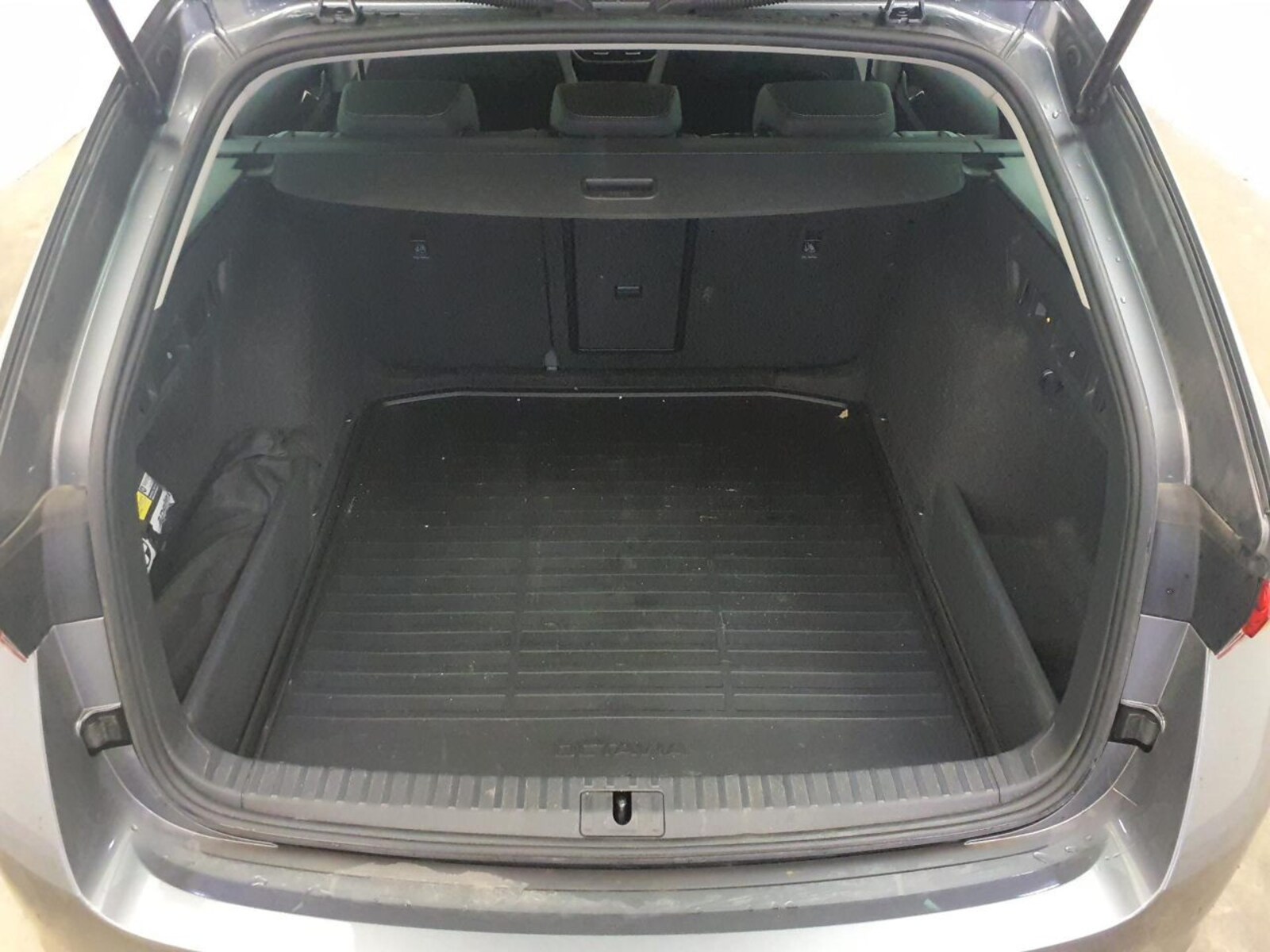 Škoda Octavia Combi – Bild 7