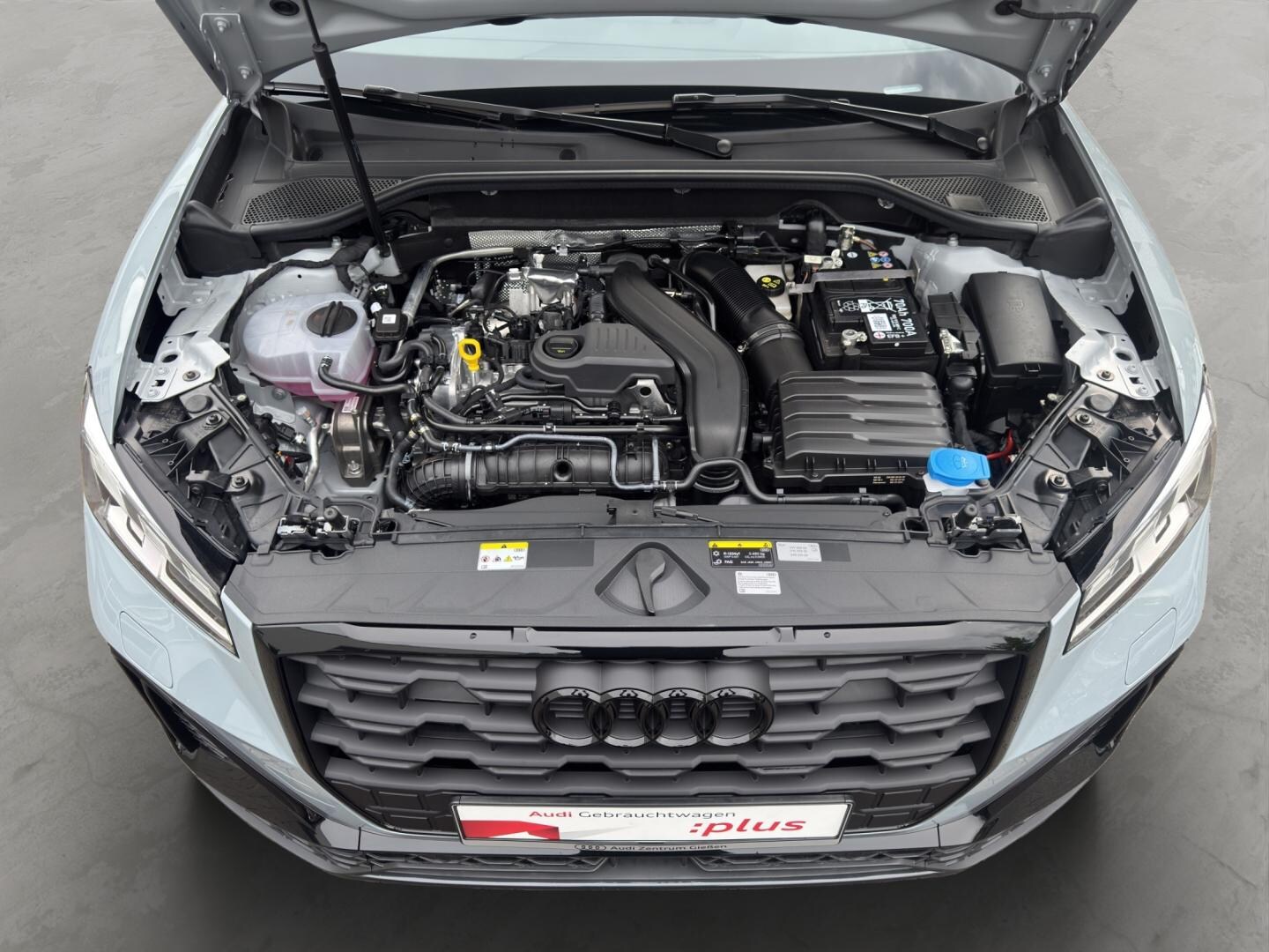Bild über Audi Q2 S line 35 TFSI S tronic - für weitere Informationen kontaktieren Sie den Audi Partner