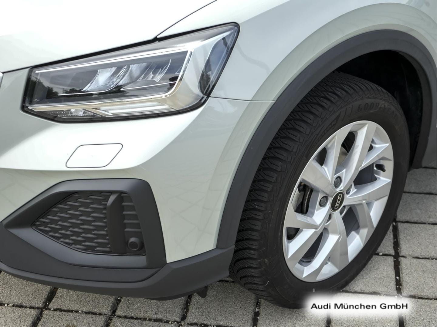 Bild über Audi Q2 35 TFSI S tronic - für weitere Informationen kontaktieren Sie den Audi Partner