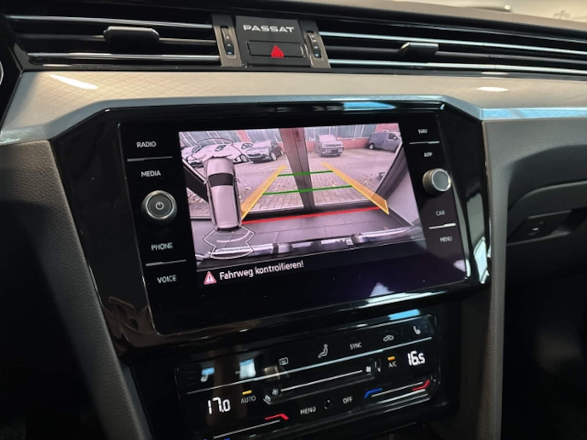 Volkswagen Passat Variant Business