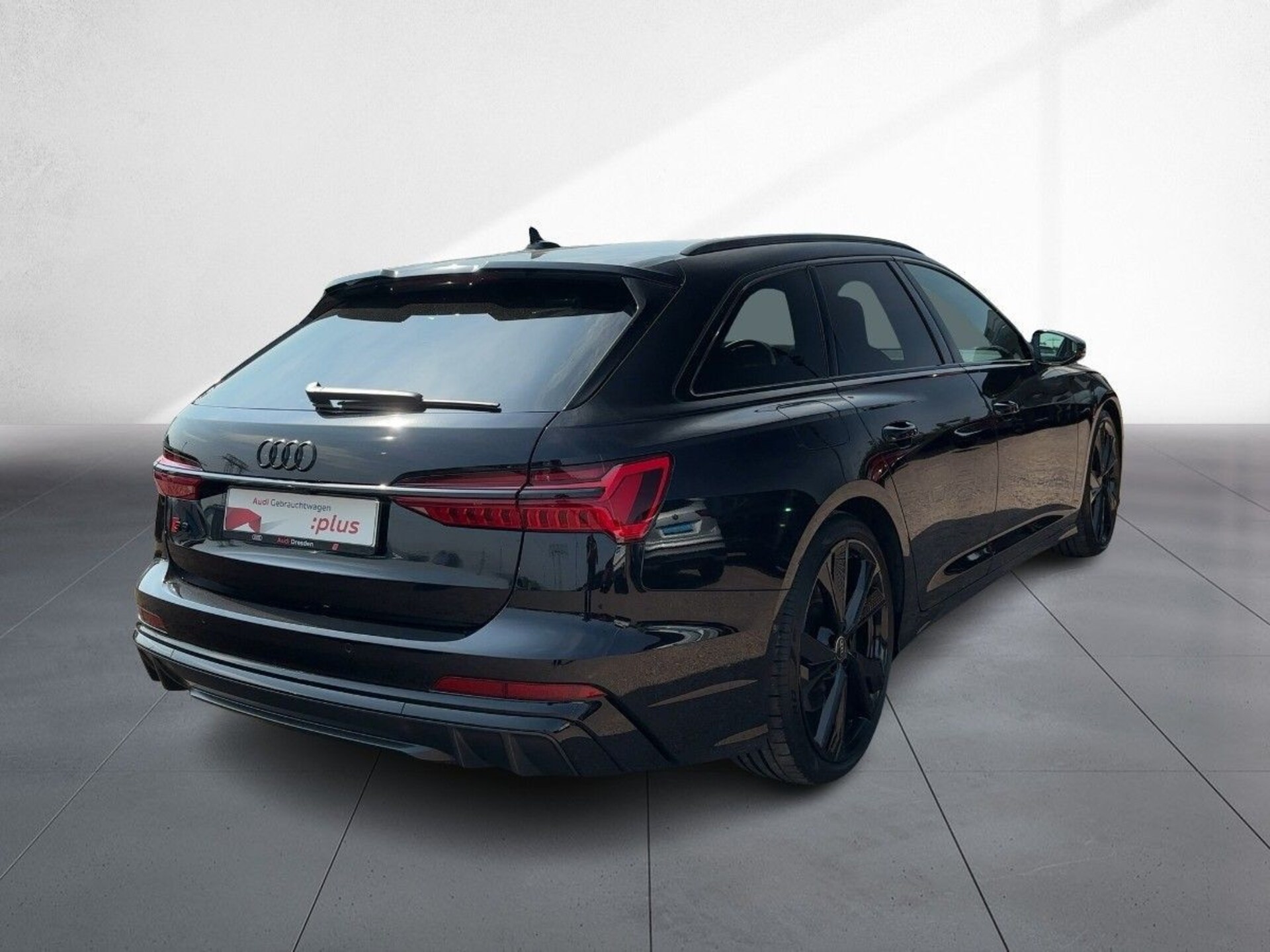 Audi S6 Avant