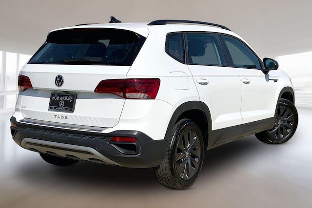 2024 Volkswagen Taos