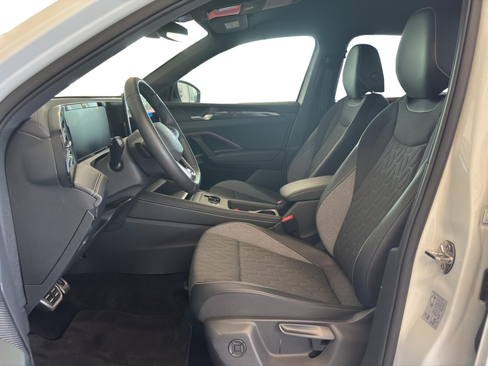 Volkswagen Tiguan – Bild 8