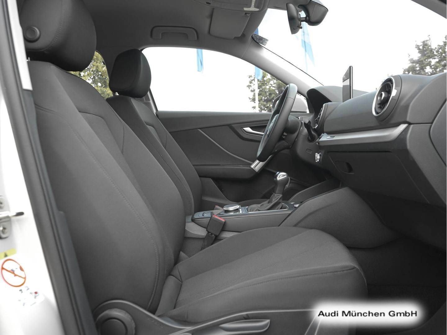 Bild über Audi Q2 35 TFSI S tronic - für weitere Informationen kontaktieren Sie den Audi Partner