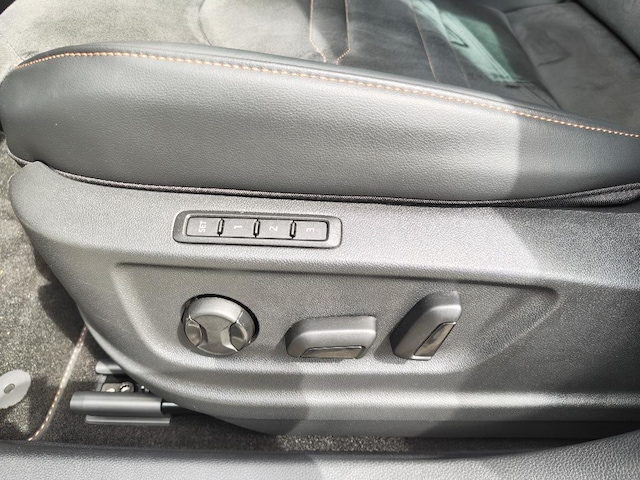 Bild des Autos 24