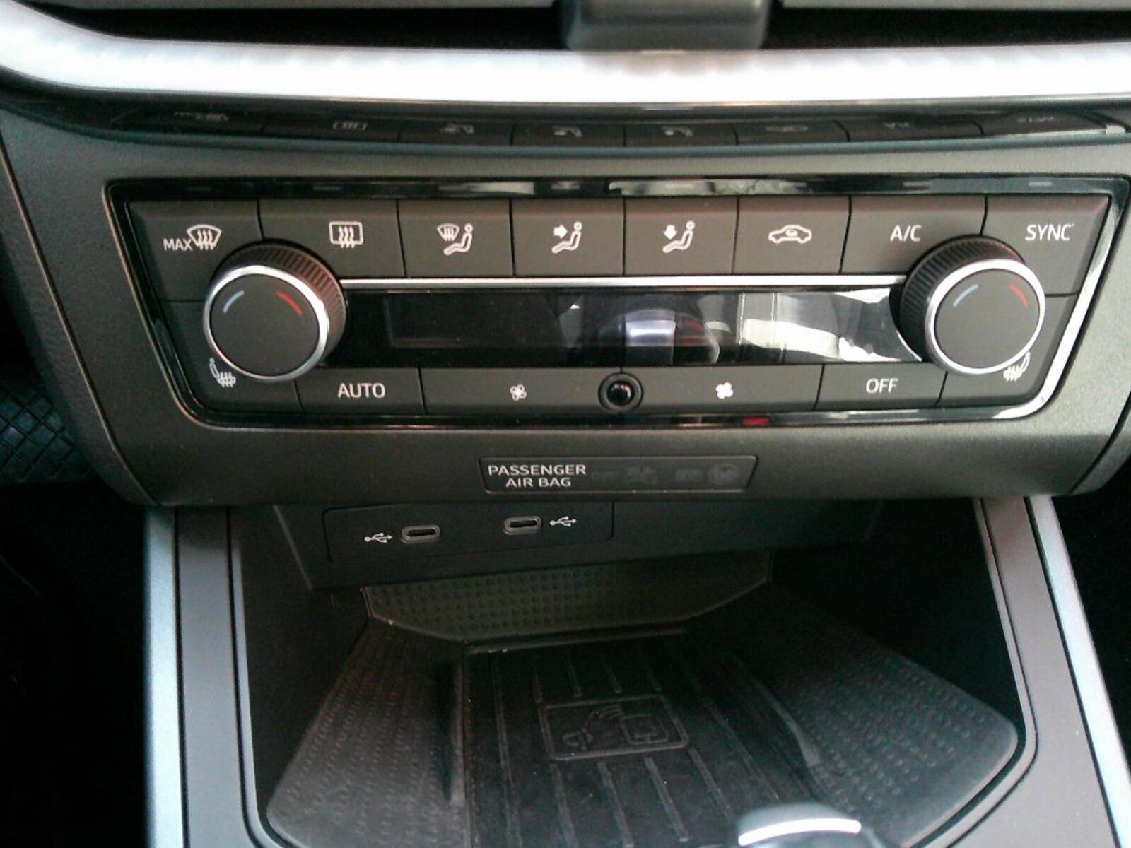 SEAT Arona – Bild 10
