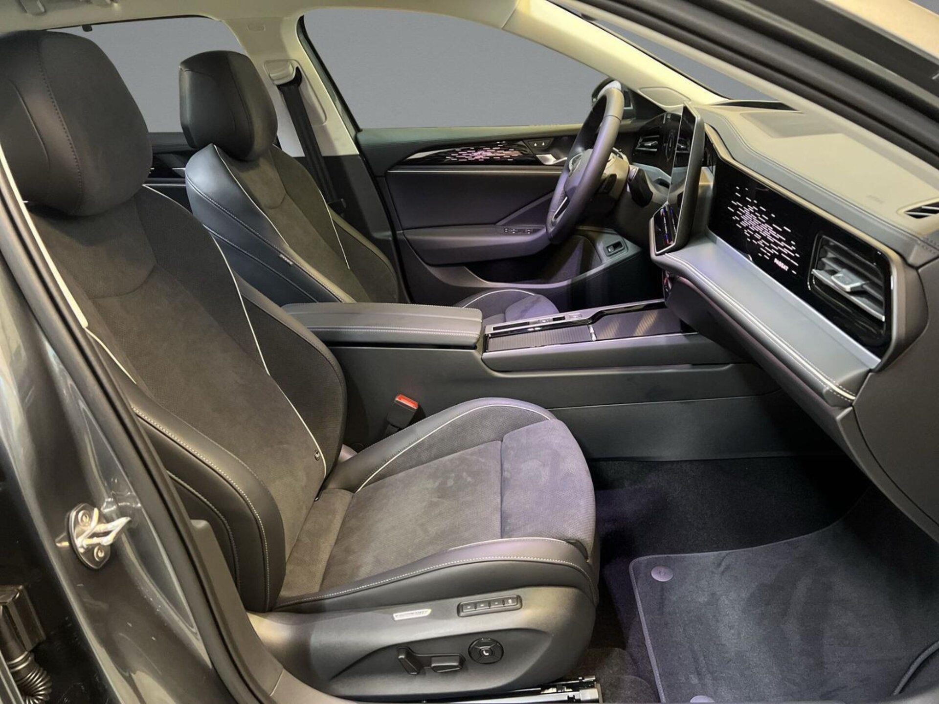 Volkswagen Passat Elegance