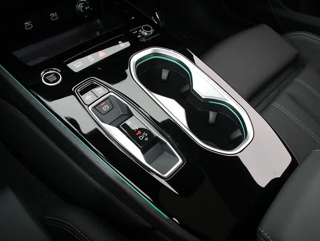 2026 Audi A6 Premium Plus - Photo 25