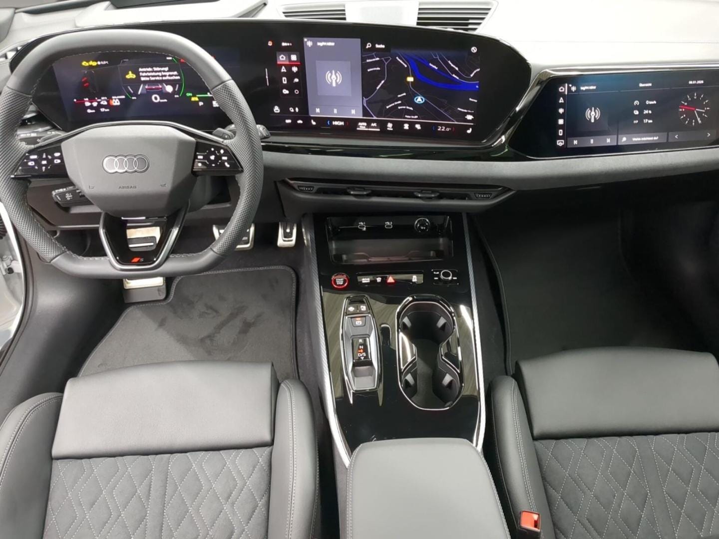 Bild über Audi A5 Avant e-hybrid e-hybrid quattro 220 kW S tronic - für weitere Informationen kontaktieren Sie den Audi Partner