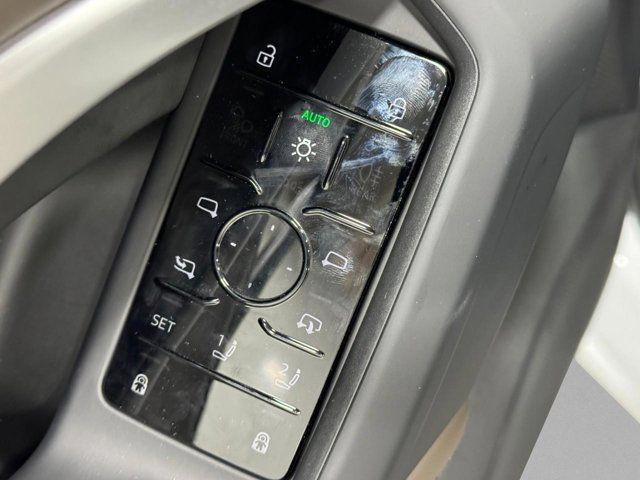 2025 Audi Q5 Premium - Photo 25