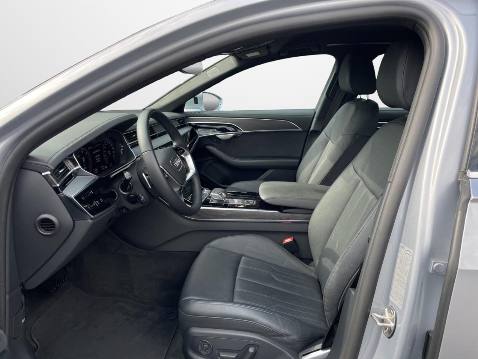 Audi A8 – Bild 7