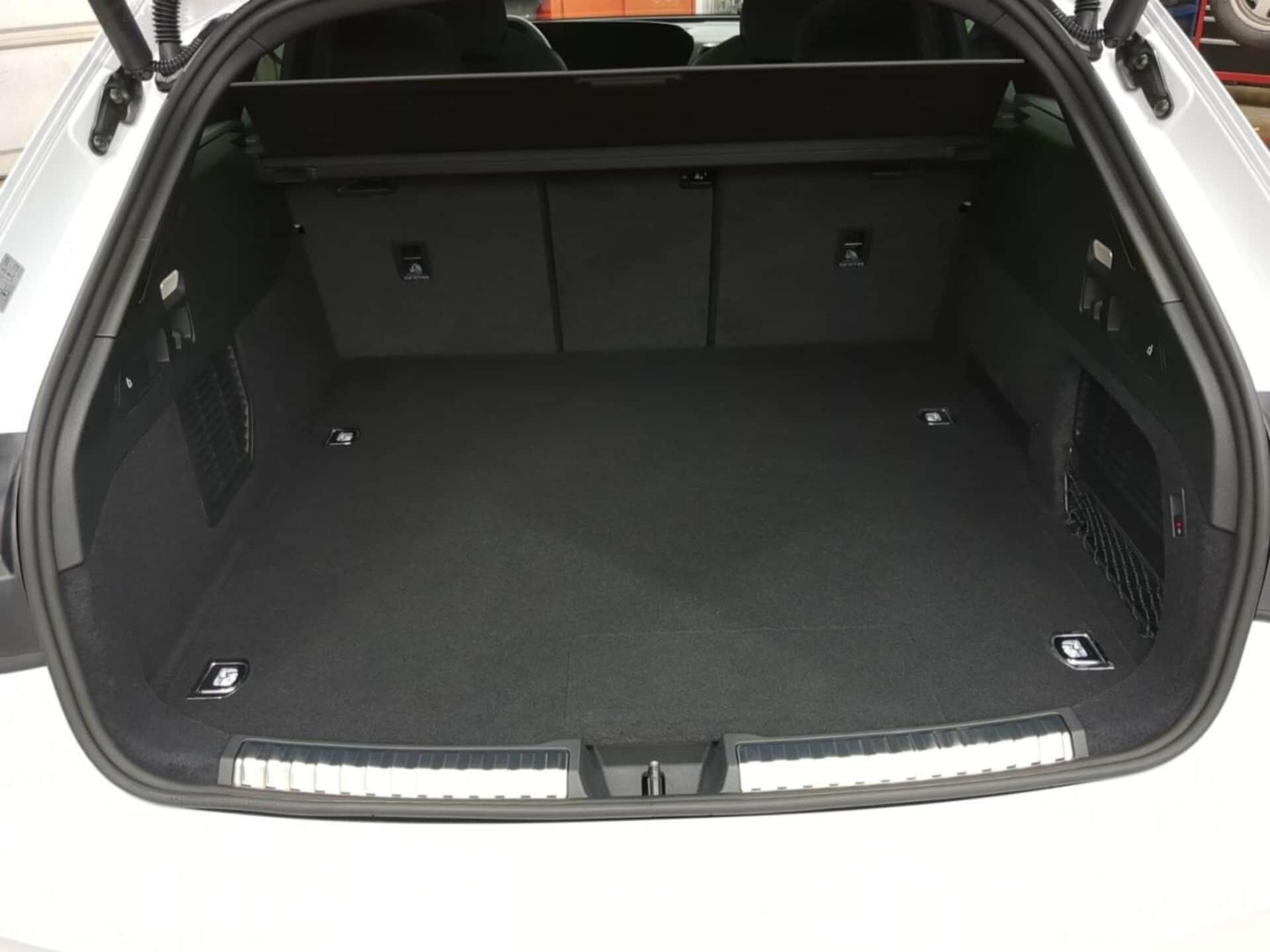 Audi A5 Avant e-hybrid