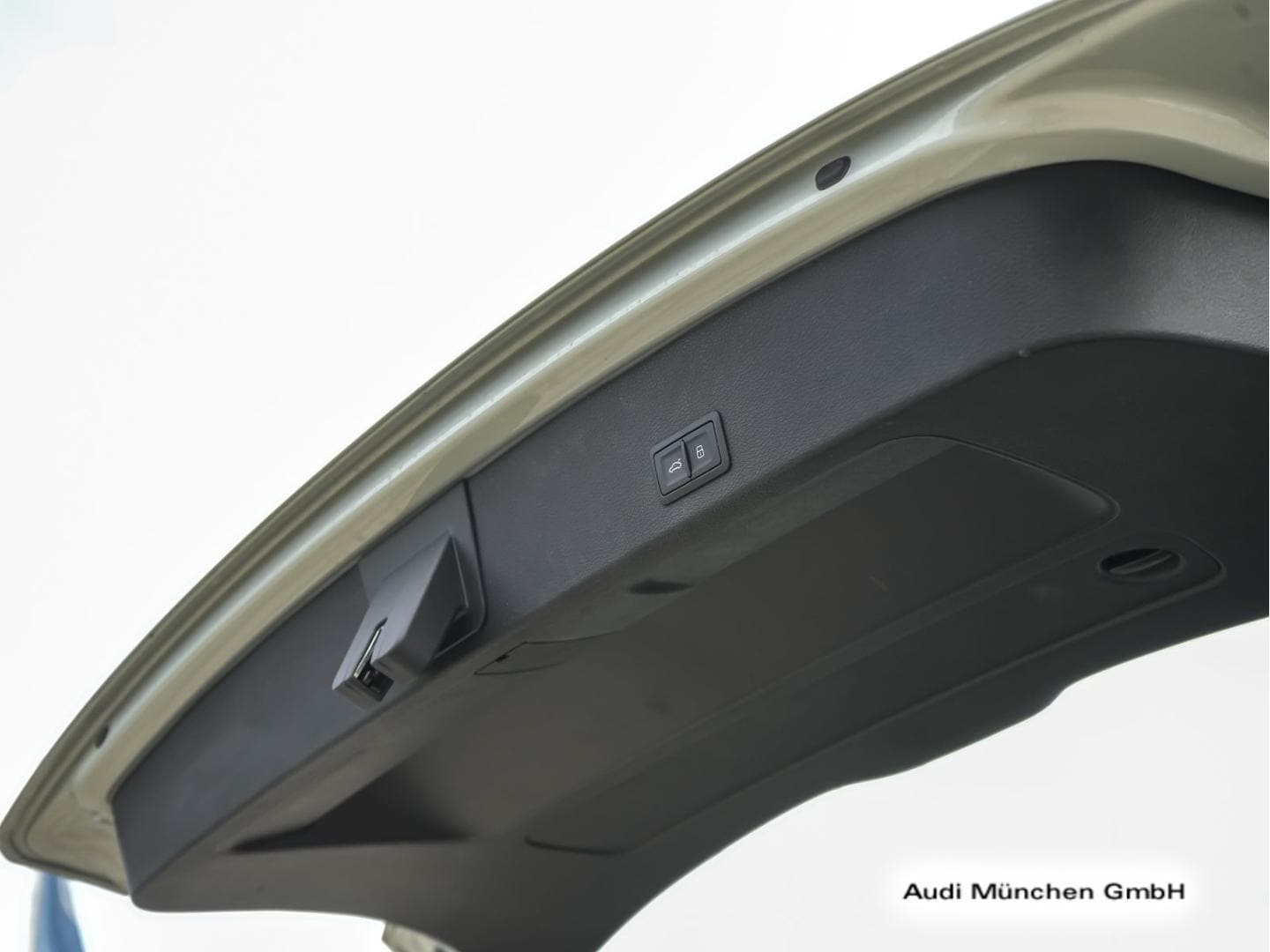 Bild über Audi Q2 35 TFSI S tronic - für weitere Informationen kontaktieren Sie den Audi Partner