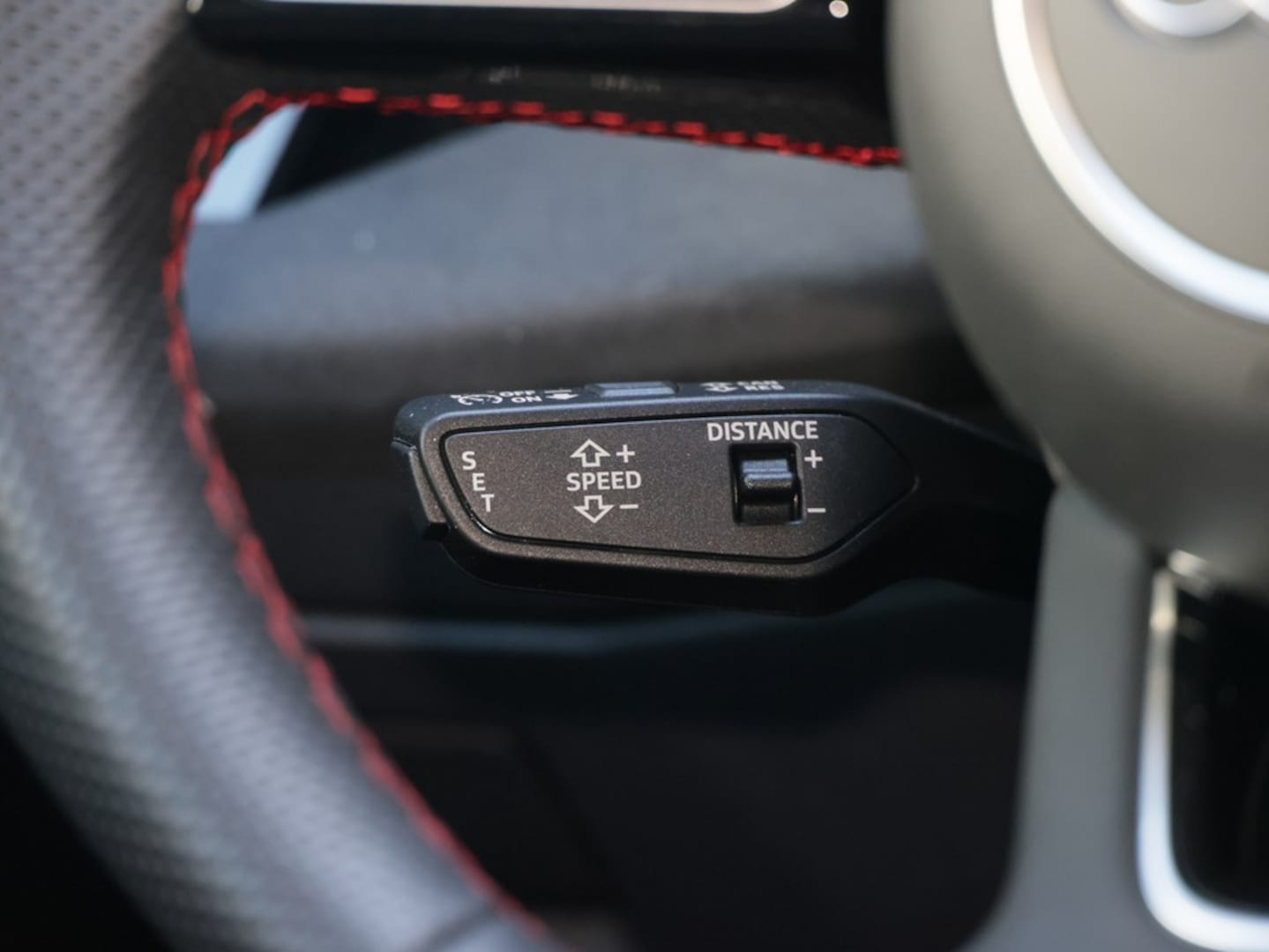 Bild über Audi A3 Sportback S line 35 TDI S tronic - für weitere Informationen kontaktieren Sie den Audi Partner