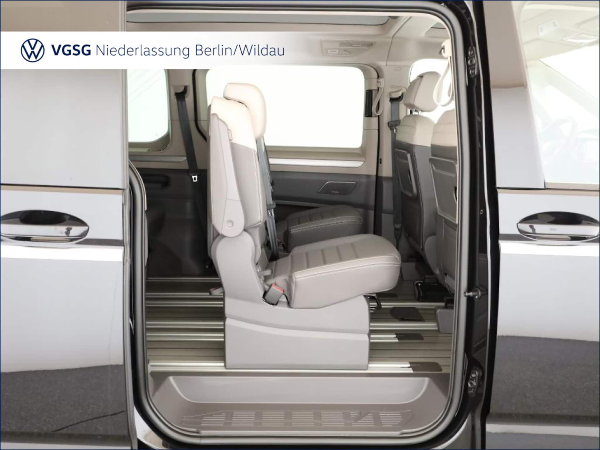 Volkswagen Multivan Style