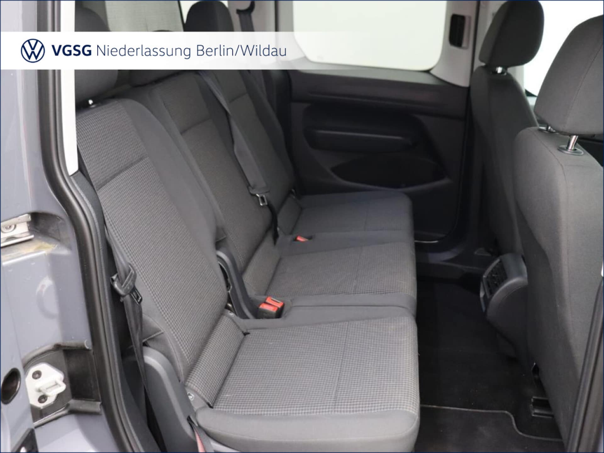 Volkswagen Caddy Basis-Modell