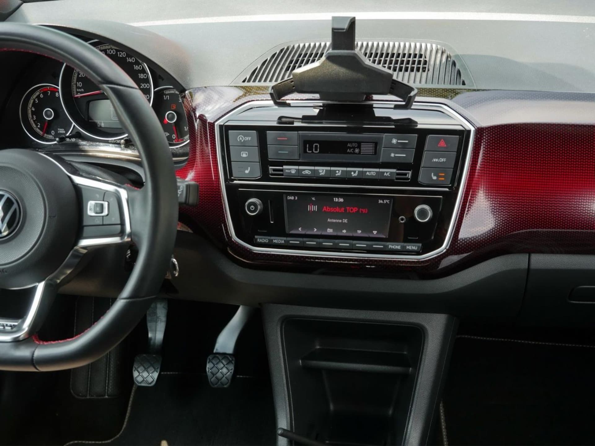 Volkswagen up! GTI