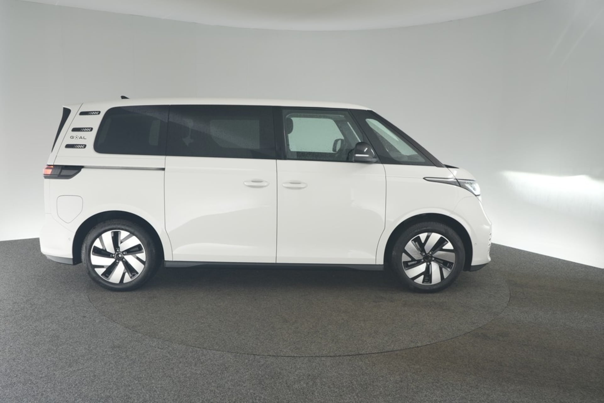 Volkswagen ID. Buzz Goal