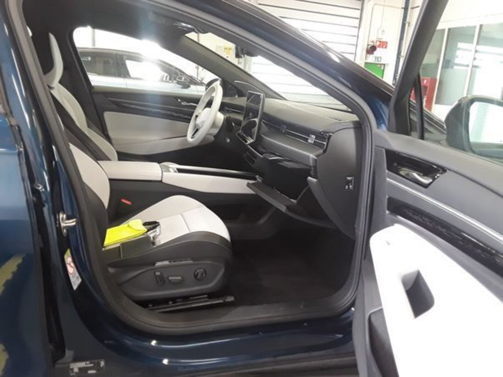 Volkswagen ID.7 Tourer – Bild 8
