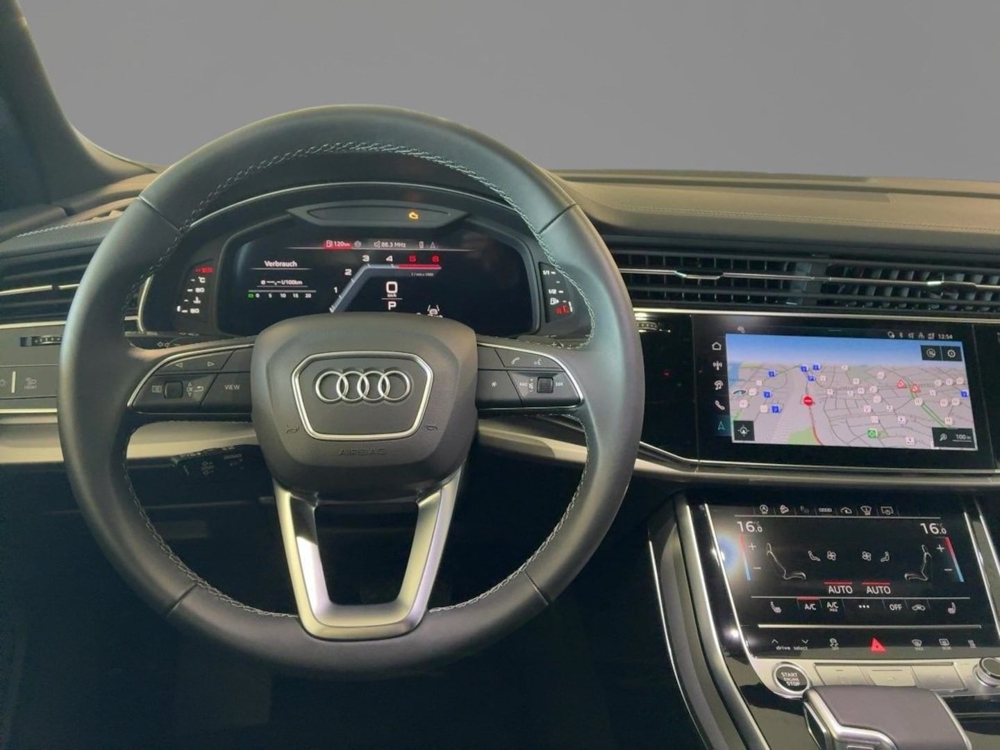 Bild über Audi Q8 SUV TDI quattro 210 kW tiptronic - für weitere Informationen kontaktieren Sie den Audi Partner