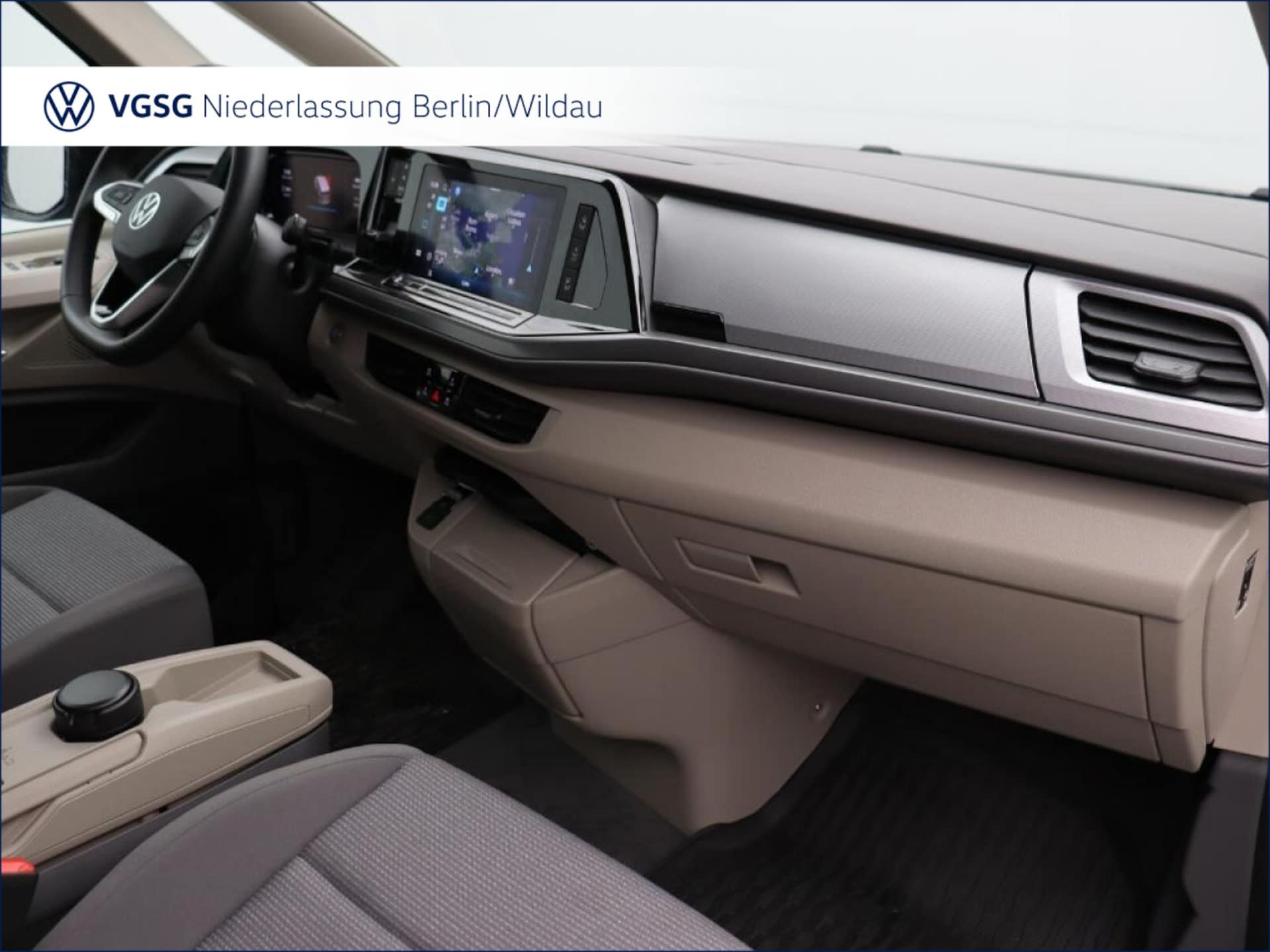 Volkswagen Multivan Basis-Modell