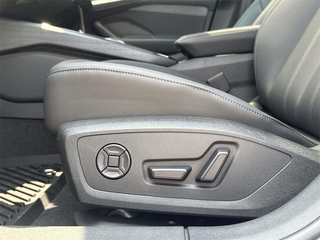 2025 Audi A5 Premium - Photo 9
