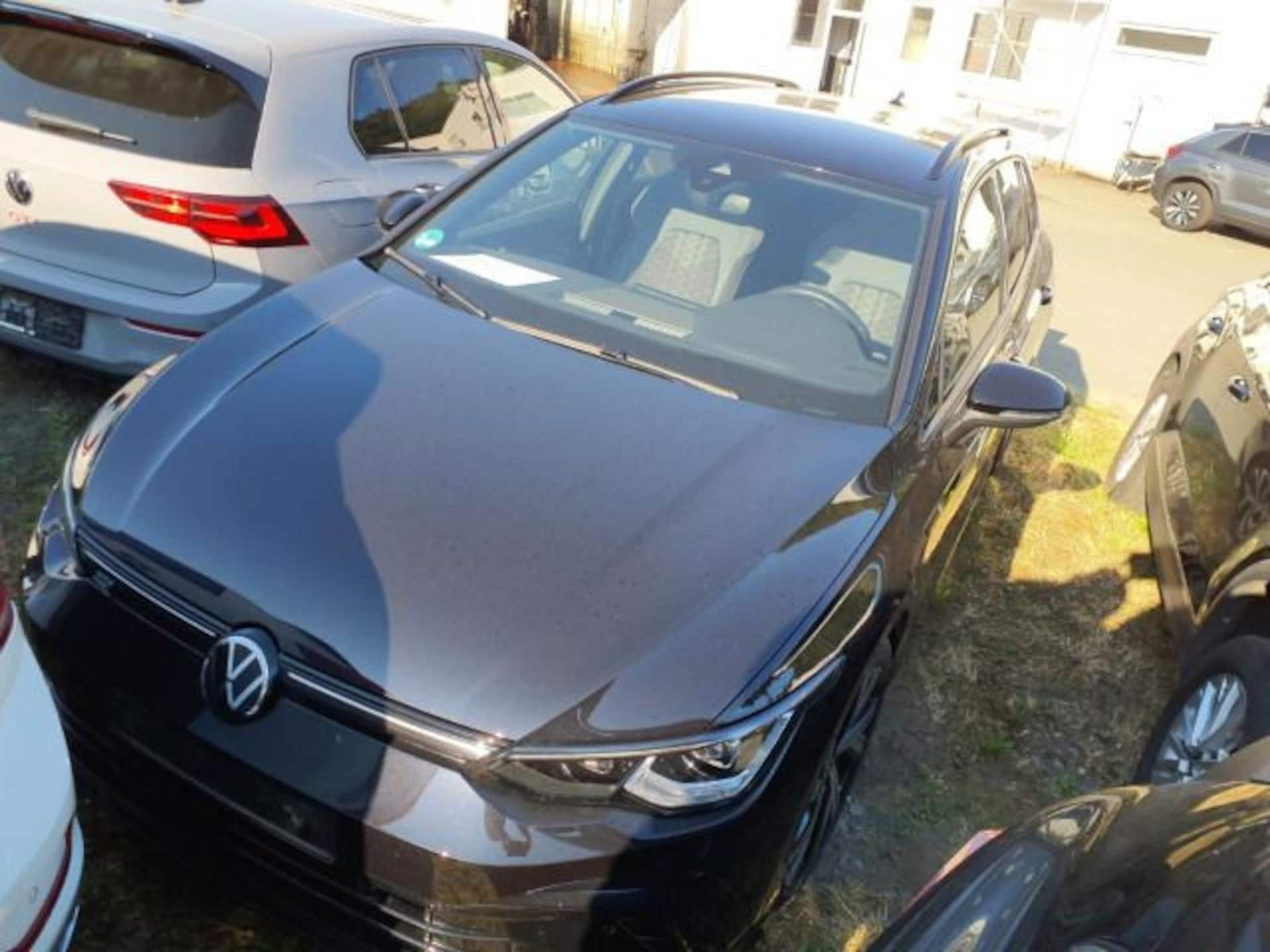 Volkswagen Golf Variant R-Line