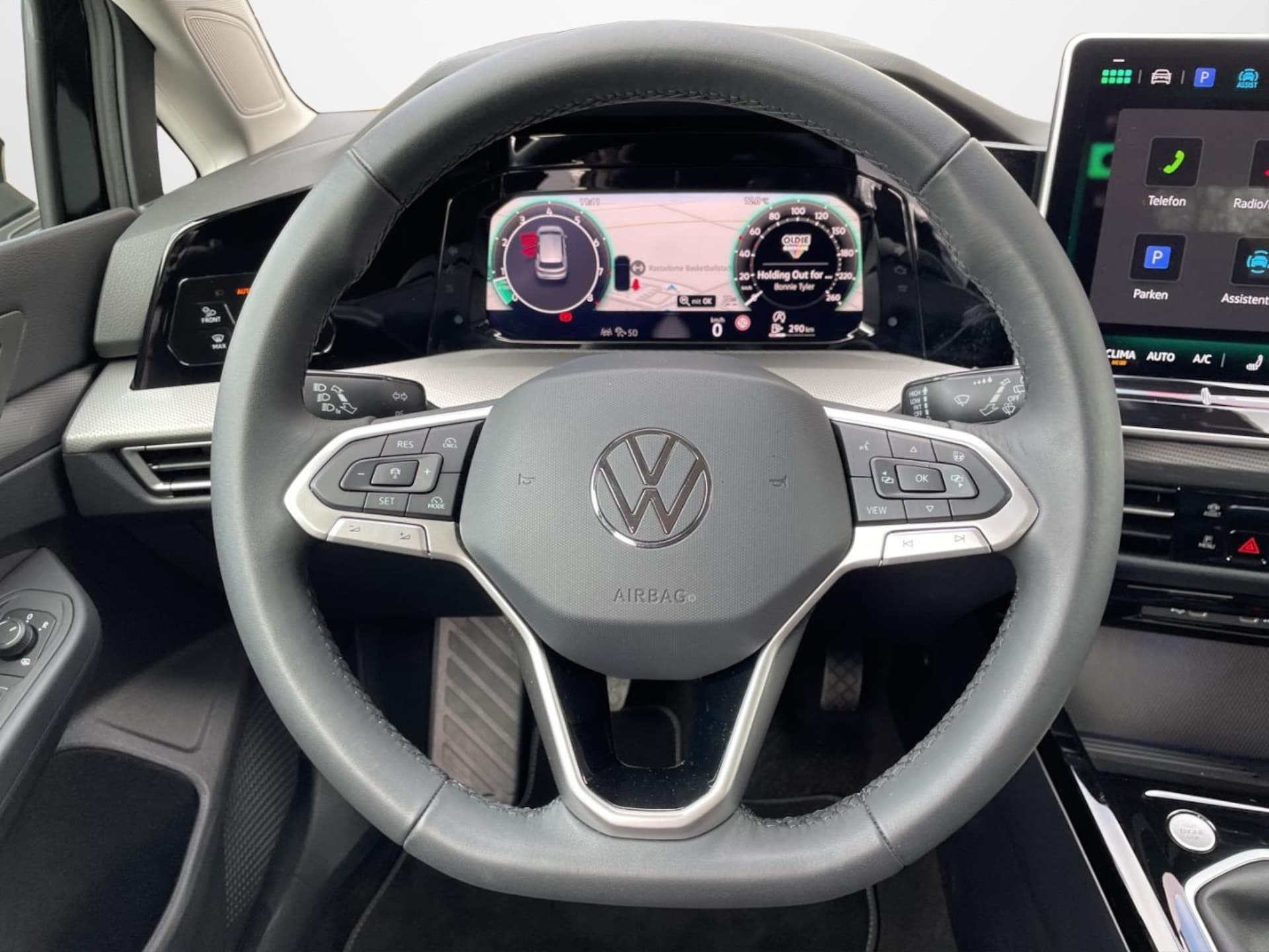 Volkswagen Golf Style