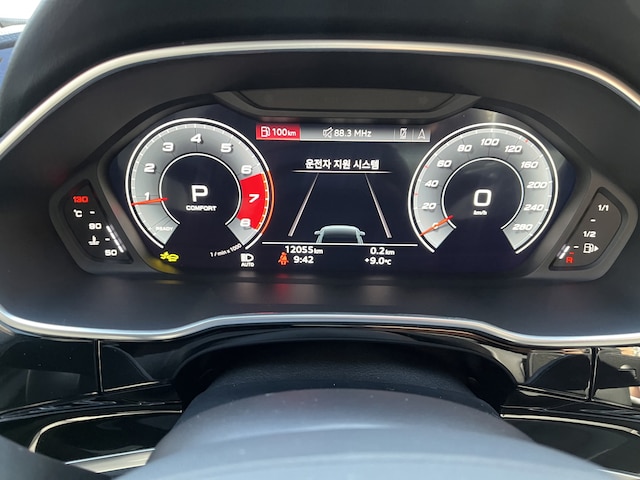 Audi Q3 40 TFSI quattro Premium 137 186 kW hp Tiptronic 9