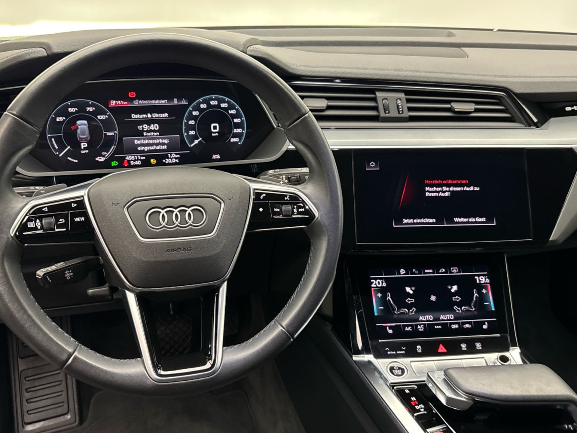 Audi e-tron advanced