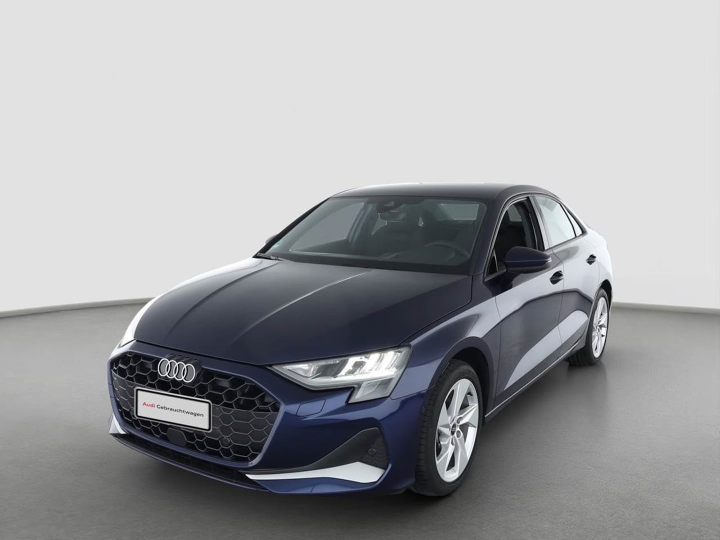 Bild über Audi A3 Limousine advanced 30 TFSI S tronic - für weitere Informationen kontaktieren Sie den Audi Partner