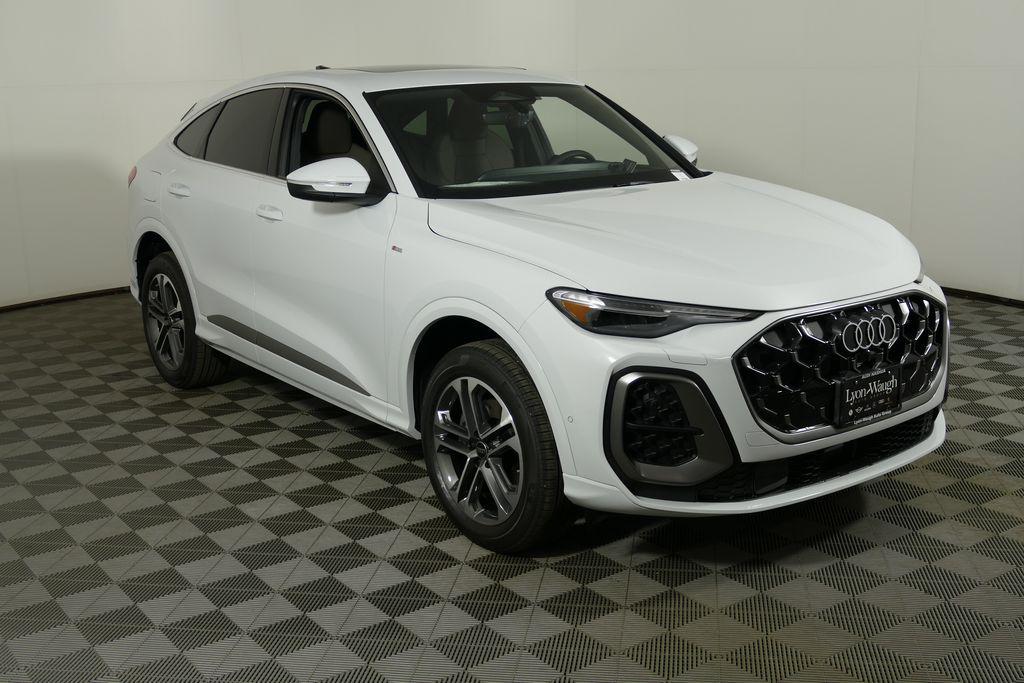 2026 Audi Q5 Sportback Premium Plus quattro's photo