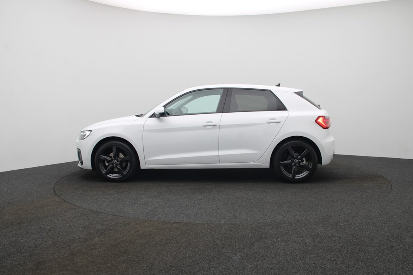 Bild über Audi A1 Sportback advanced 30 TFSI S tronic - für weitere Informationen kontaktieren Sie den Audi Partner