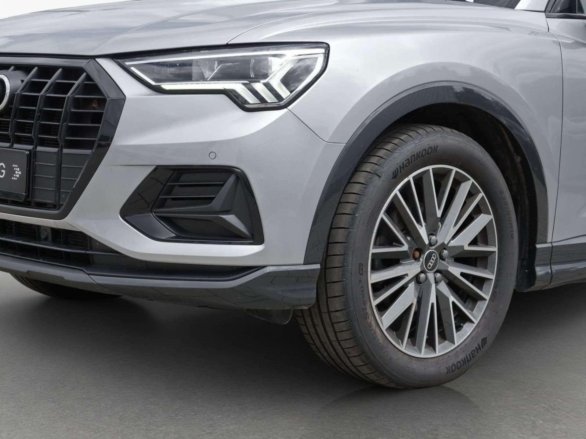 Audi Q3 SUV advanced