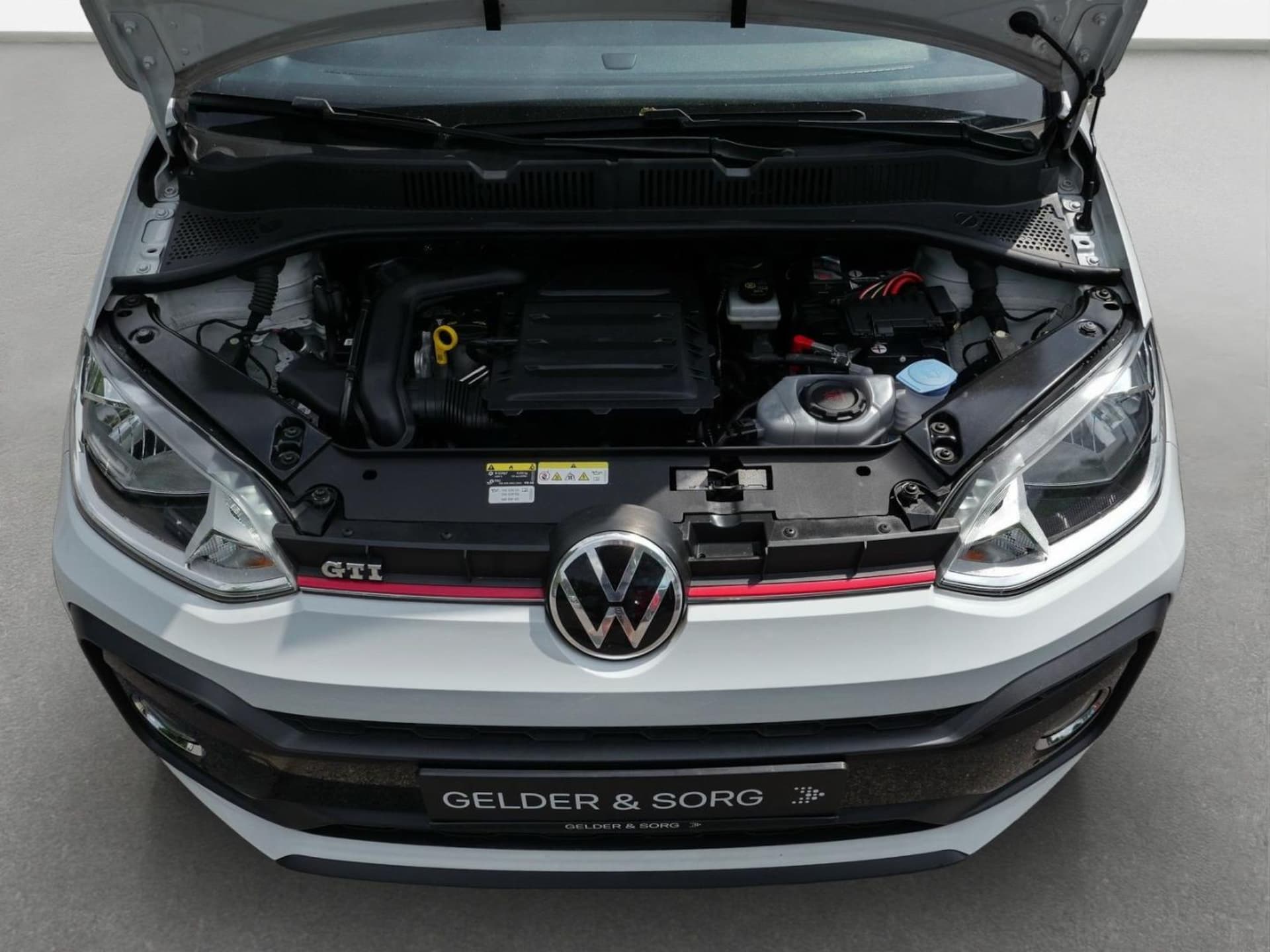 Volkswagen up! GTI
