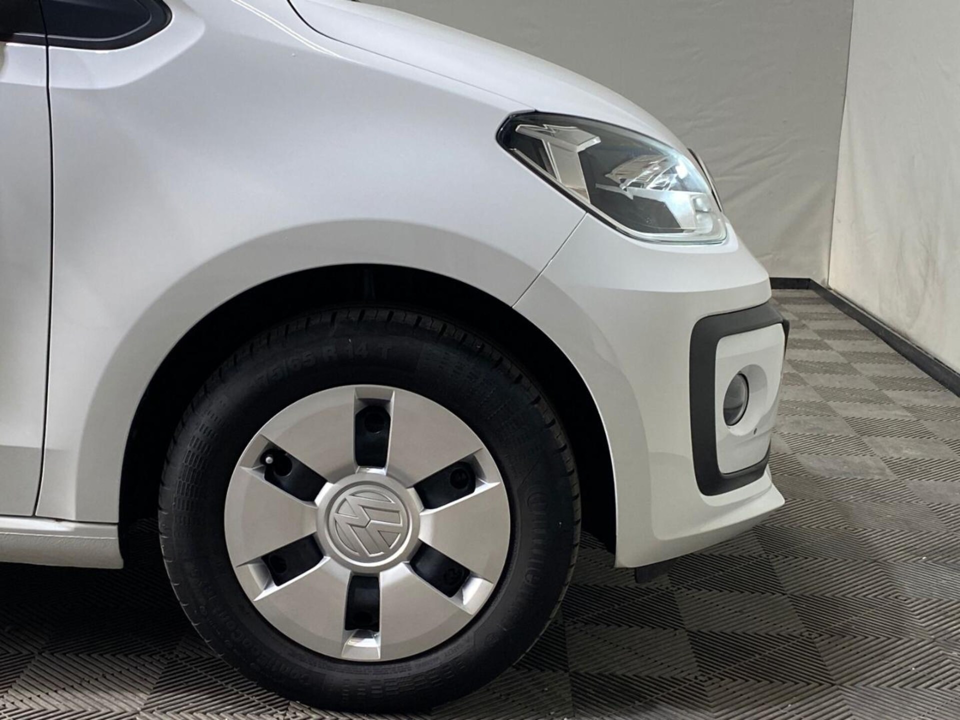 Volkswagen up!