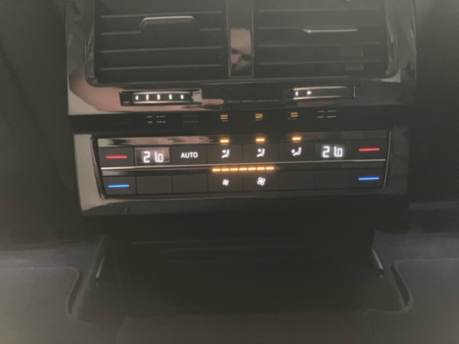 Volkswagen Touareg Basis-Modell