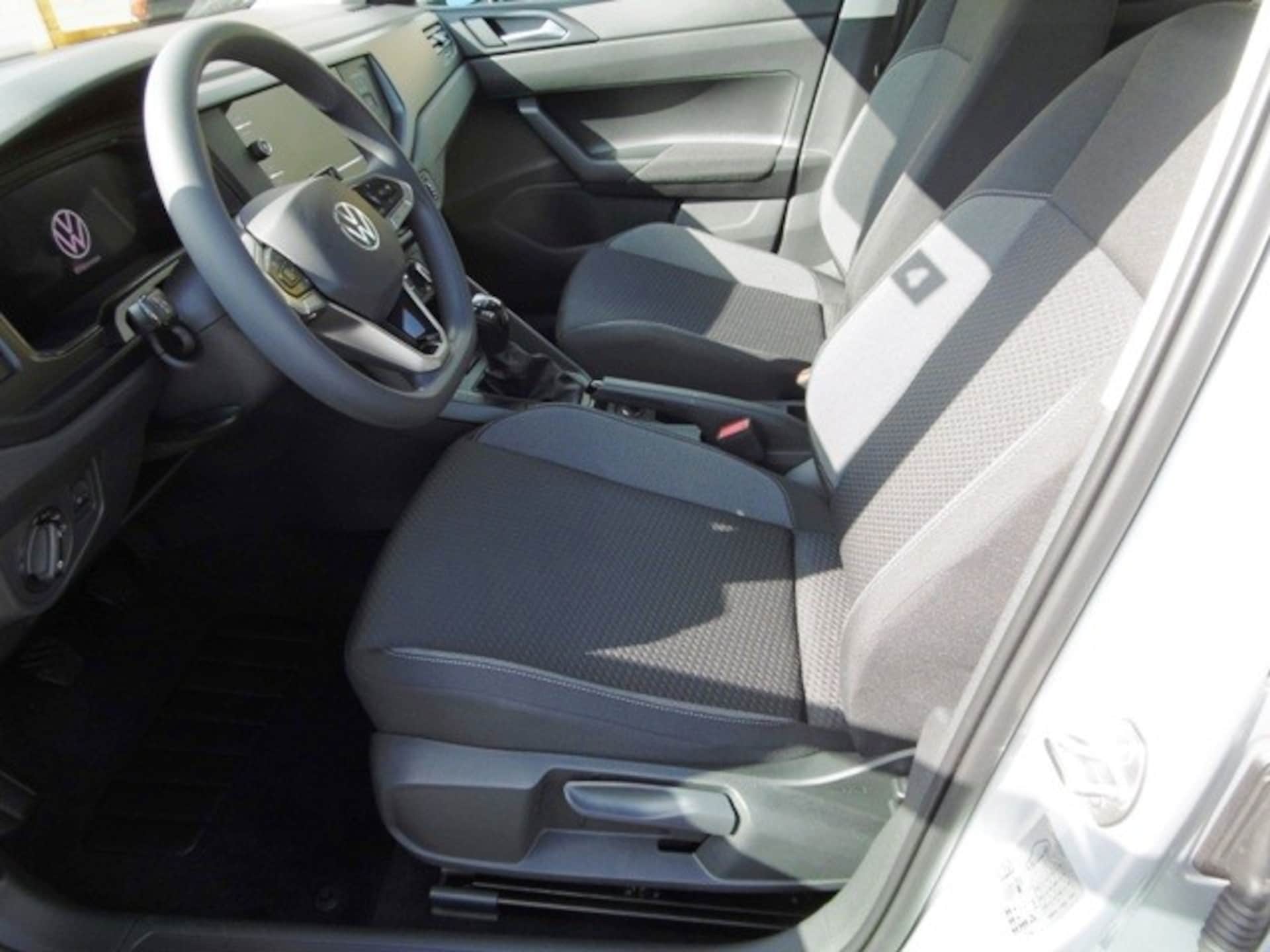 Volkswagen Polo Basis-Modell