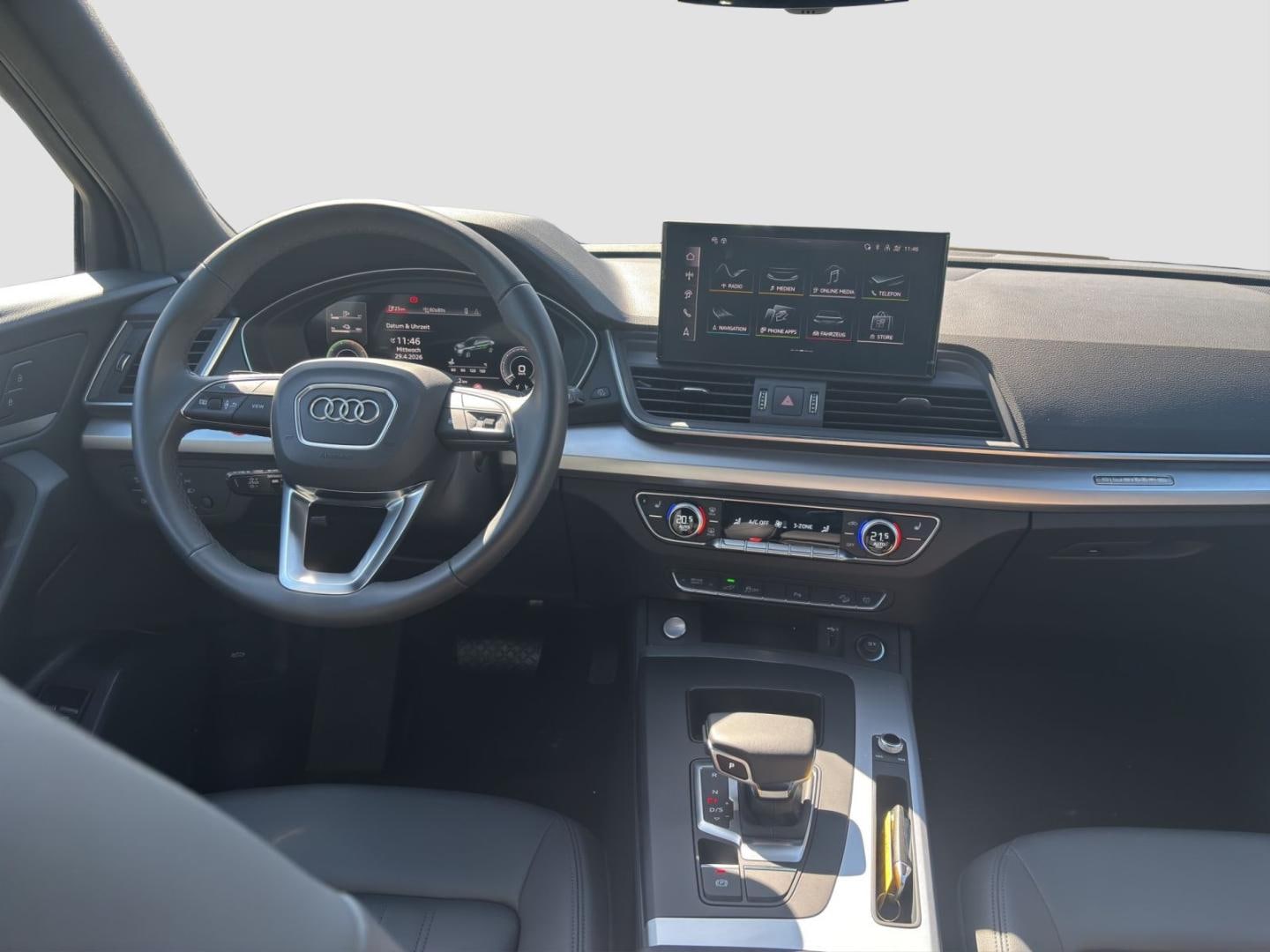 Bild über Audi Q5 Sportback TFSI e advanced 50 TFSI e quattro S tronic - für weitere Informationen kontaktieren Sie den Audi Partner