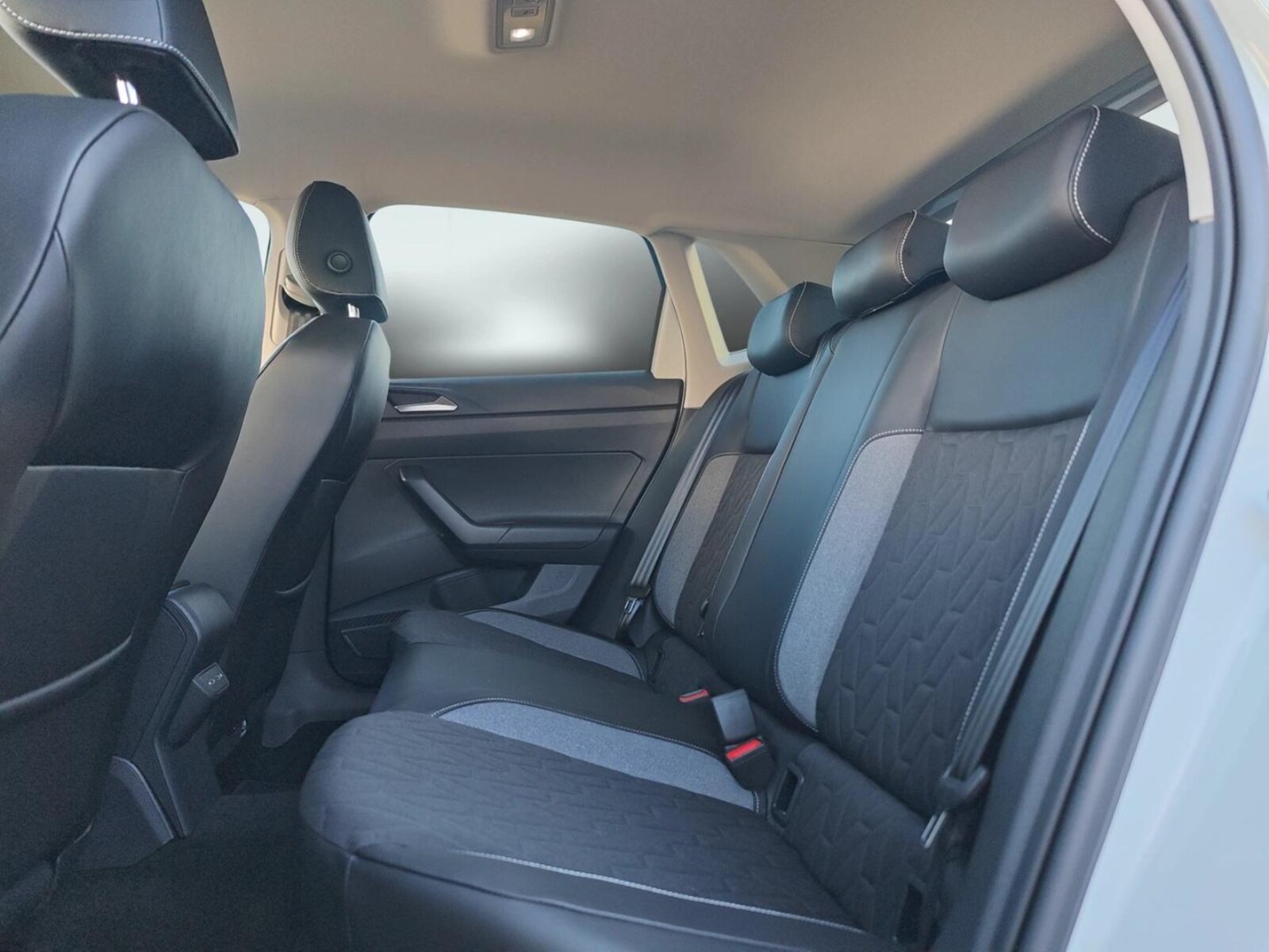 Volkswagen Polo – Bild 12
