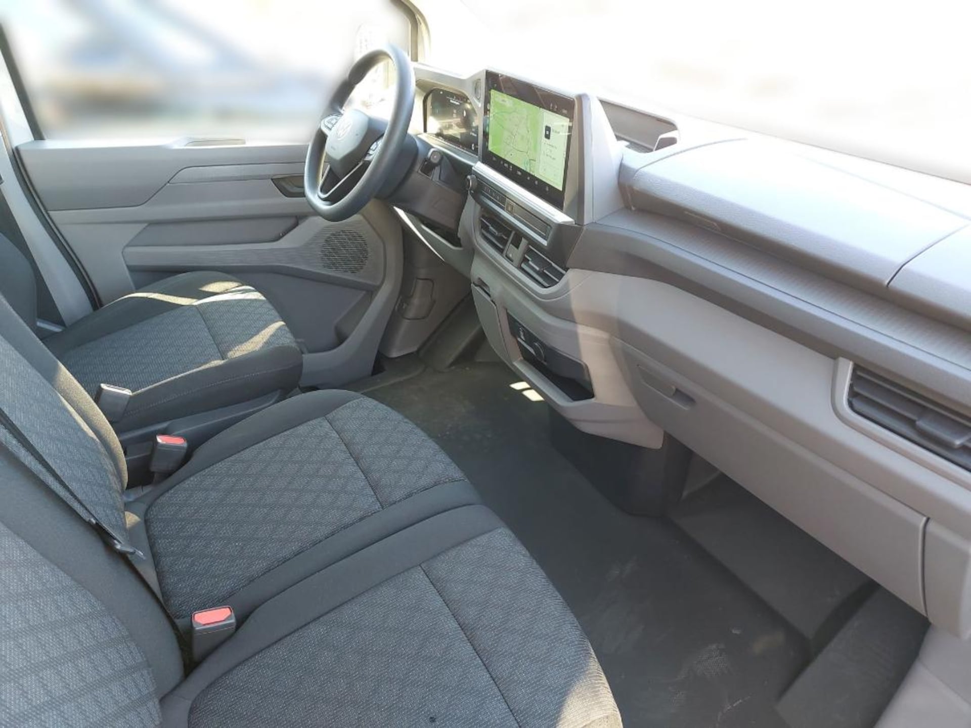 Volkswagen Transporter Kombi langer Radstand